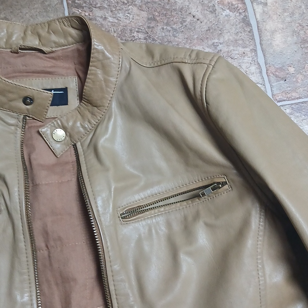 EUC Black Rivet Men's Tan Bomber Jacket 100% Leather - Picture 2 of 8